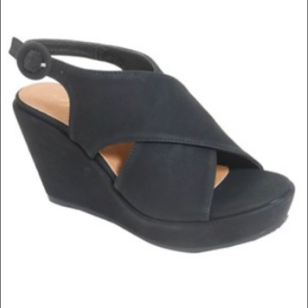 NWT BLACK WEDGES